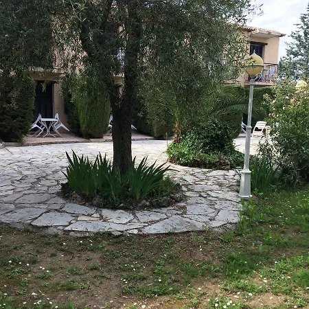 Pilotel Hotel 2*